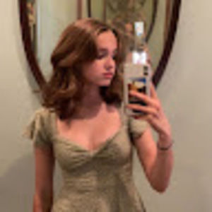 Meet your Posher, Lexi